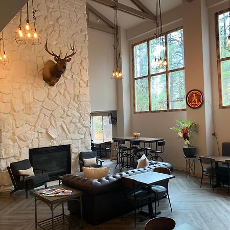 Greentree Inn & Suites Pinetop Bagian luar foto