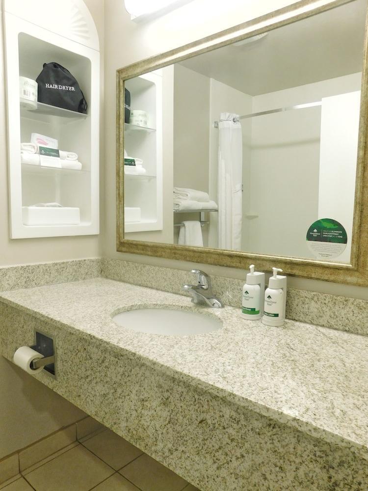 Greentree Inn & Suites Pinetop Bagian luar foto
