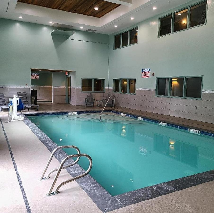 Greentree Inn & Suites Pinetop Bagian luar foto