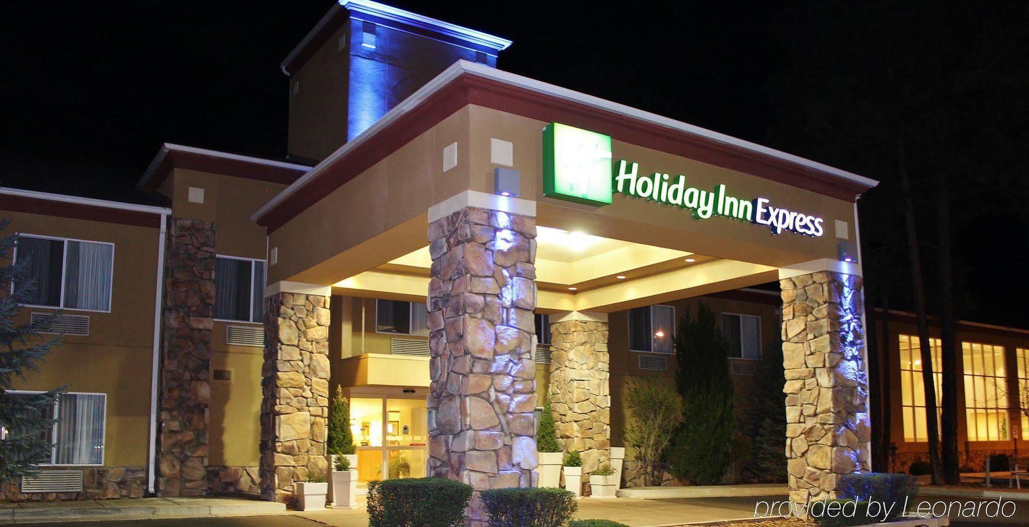 Greentree Inn & Suites Pinetop Bagian luar foto