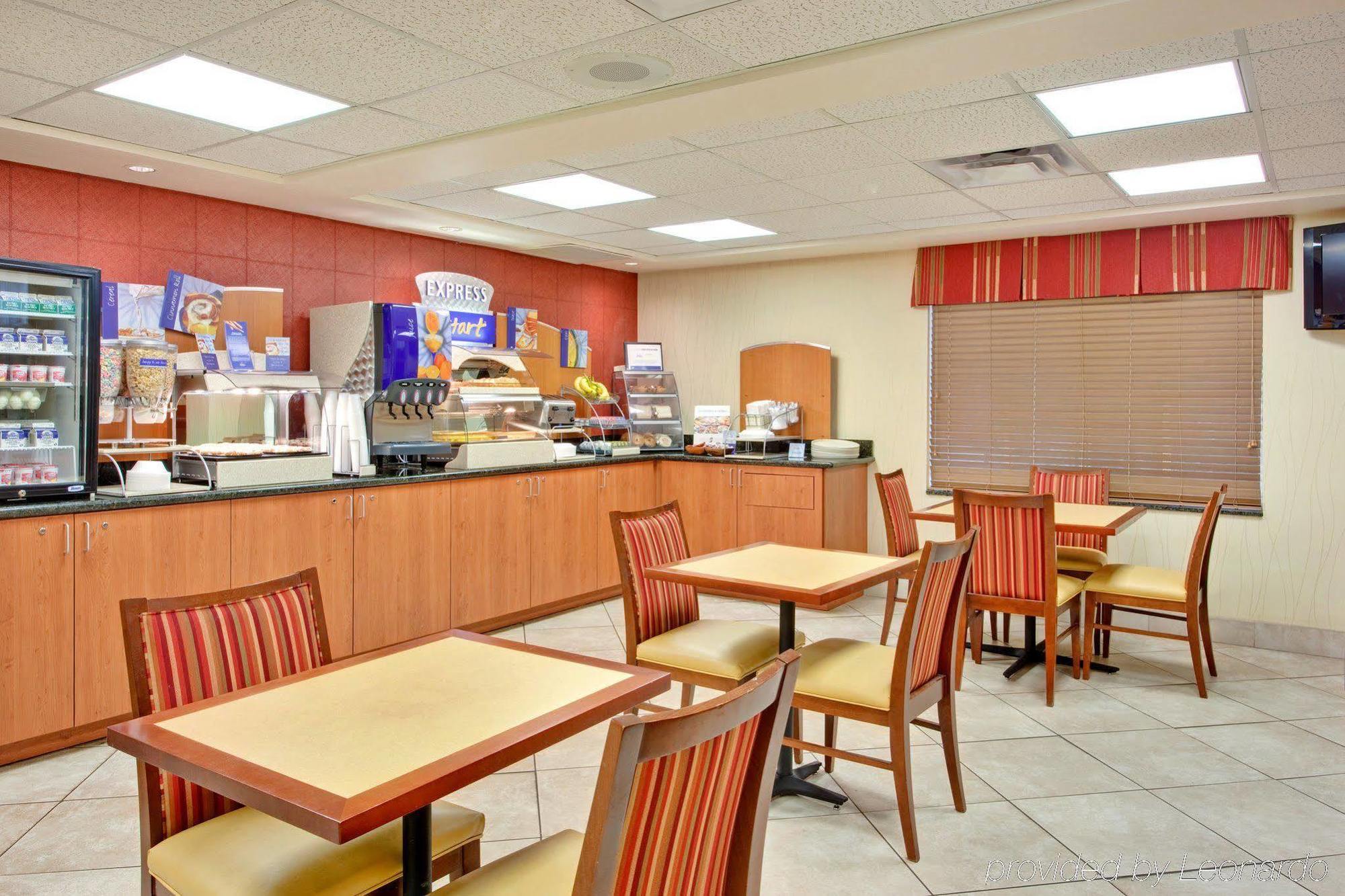 Greentree Inn & Suites Pinetop Bagian luar foto