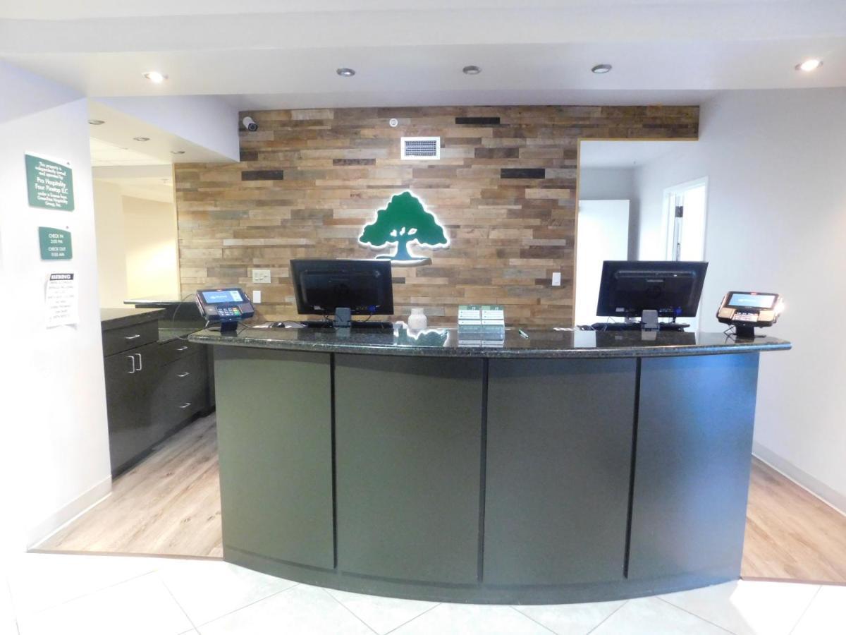 Greentree Inn & Suites Pinetop Bagian luar foto