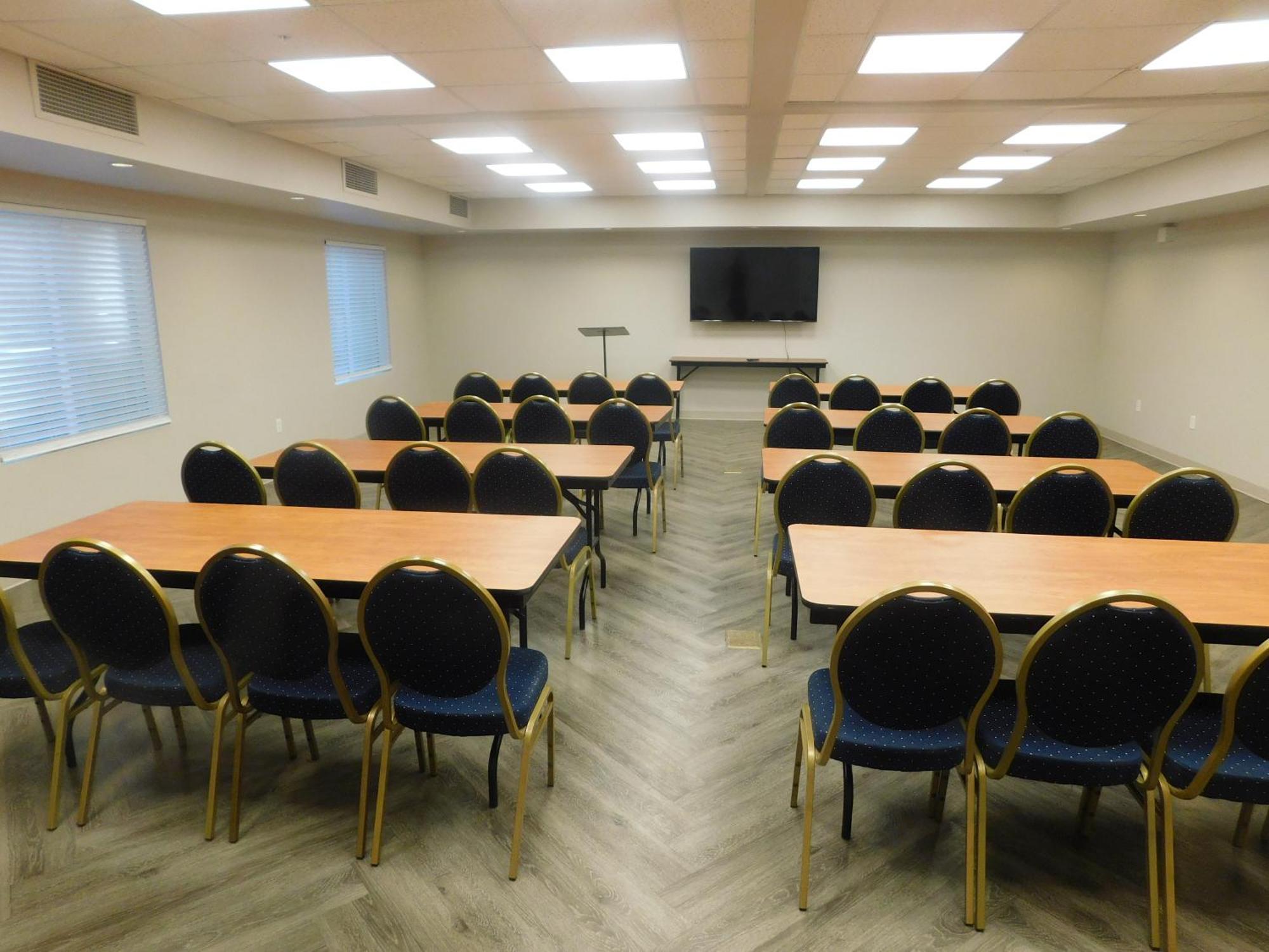 Greentree Inn & Suites Pinetop Bagian luar foto